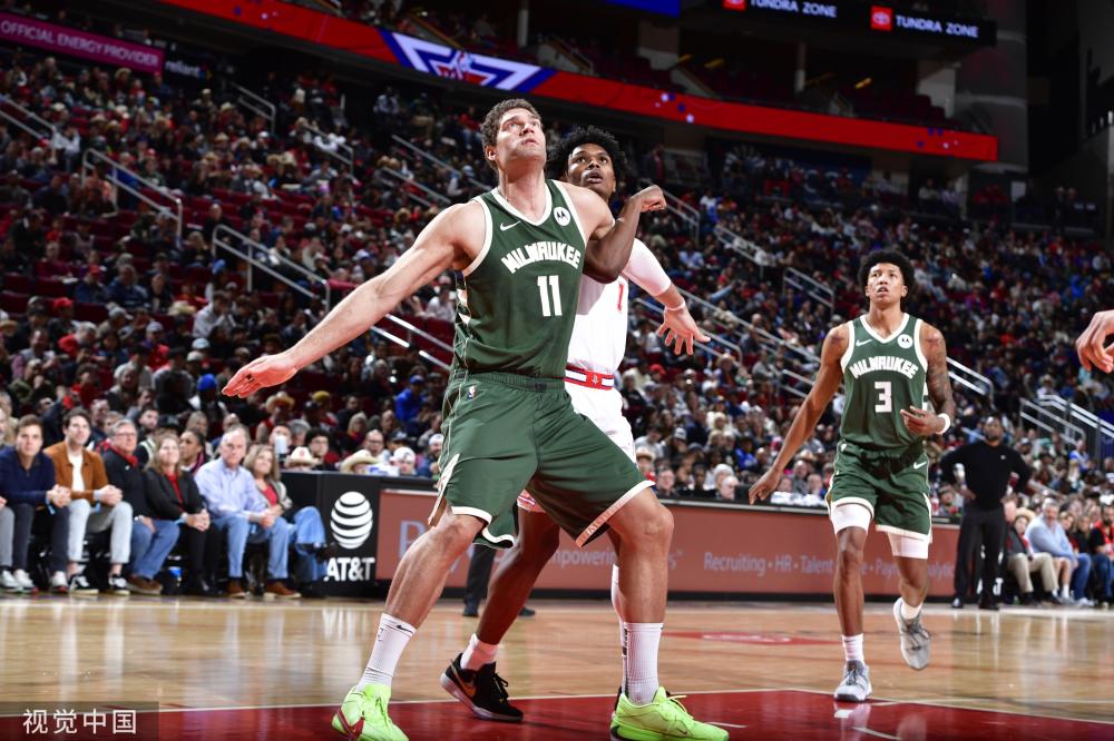 这位年轻的 这位年轻的