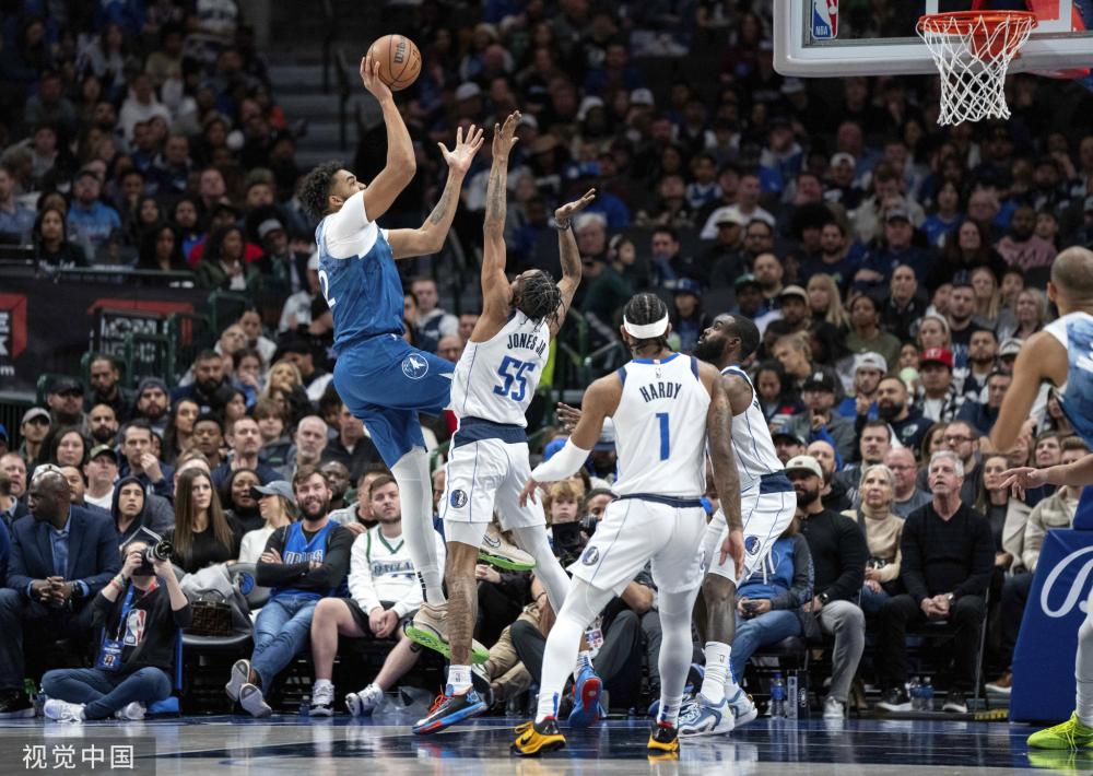 与此同时 与此同时