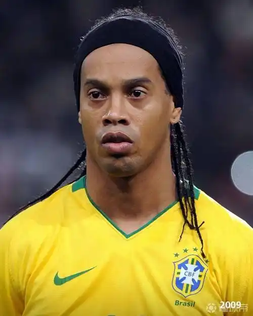 他们齐聚一 他们齐聚一