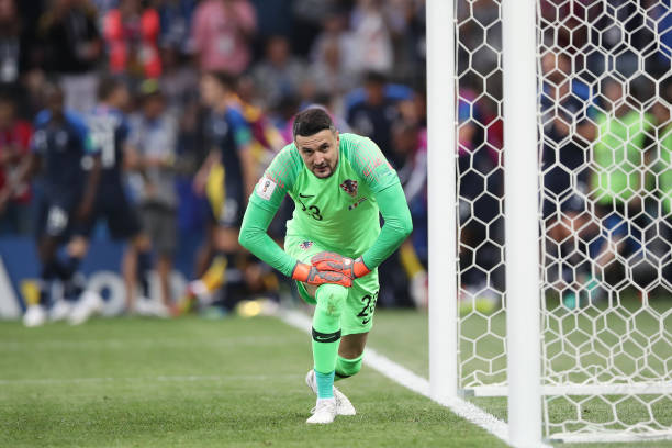 建设性的领 建设性的领