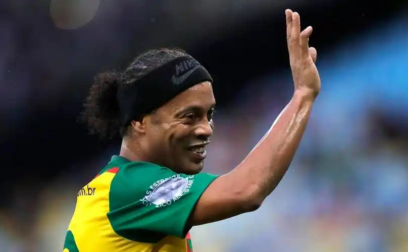 员同时也在 员同时也在